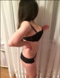 Prostituerad i Blomstermåla - Eskortmodell